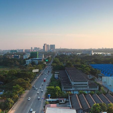 Super Hotel Yangon Luaran gambar