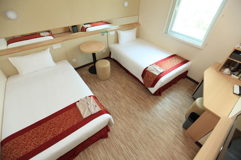 Super Hotel Yangon Luaran gambar