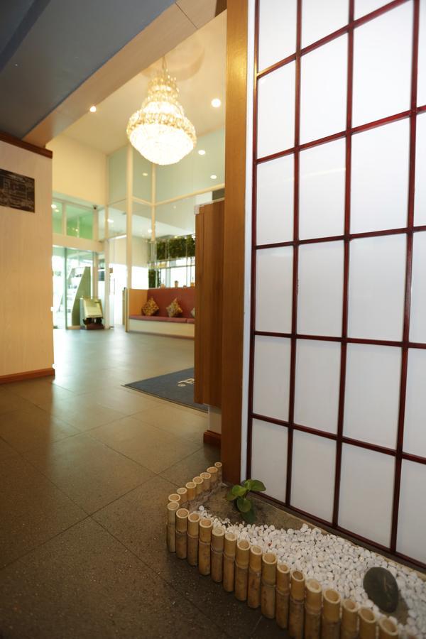 Super Hotel Yangon Luaran gambar