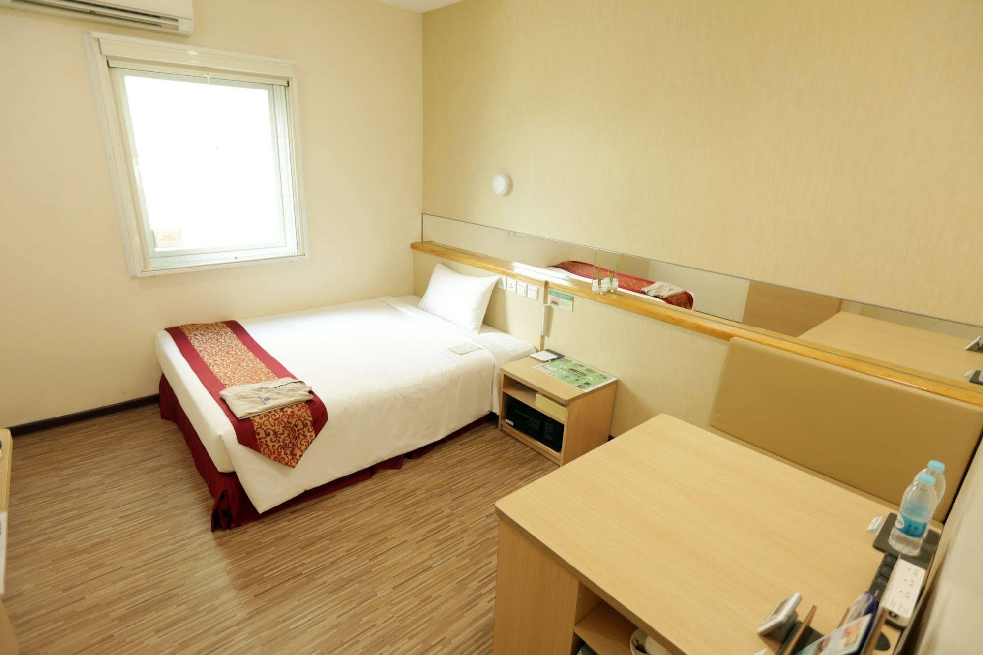 Super Hotel Yangon Luaran gambar
